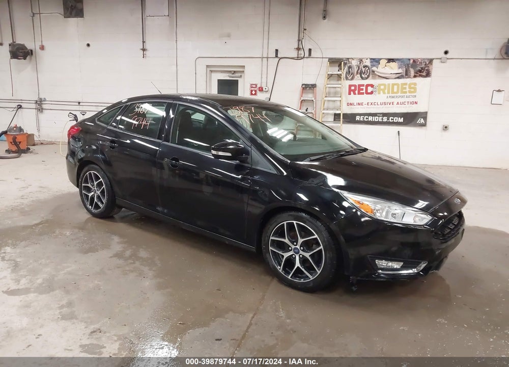 2018 FORD FOCUS SEL VIN: 1FADP3H2XJL254325