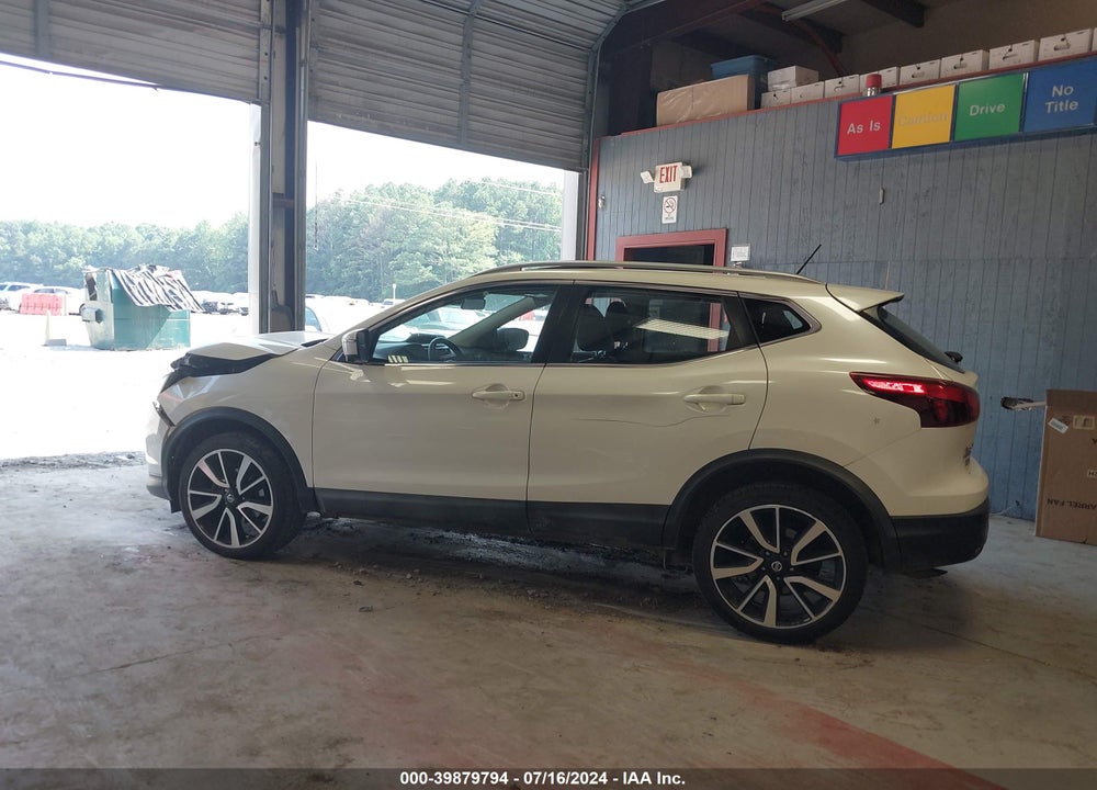 2017 NISSAN ROGUE SPORT SL VIN: JN1BJ1CR2HW112686
