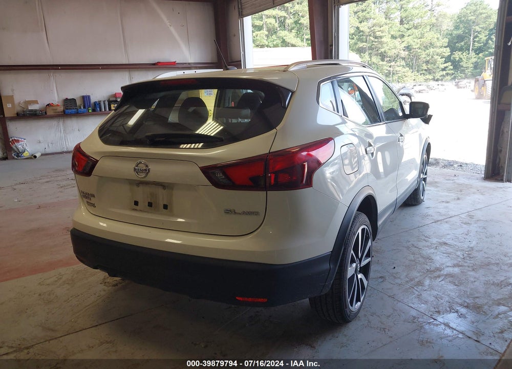 2017 NISSAN ROGUE SPORT SL VIN: JN1BJ1CR2HW112686