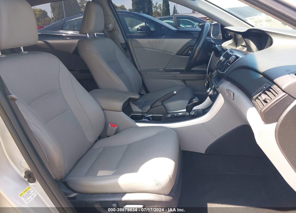 2013 HONDA ACCORD EX-L VIN: 1HGCR2F86DA188889