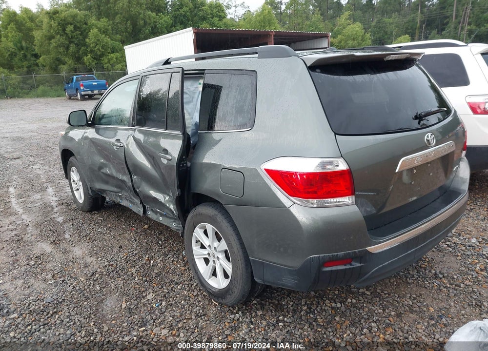 2013 TOYOTA HIGHLANDER SE V6 VIN: 5TDBK3EH9DS242937