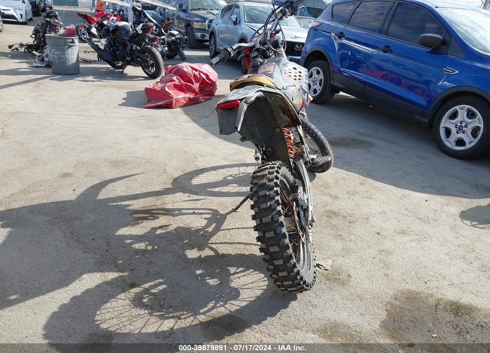 2011 KTM 450 EXC VIN: VBKEXM401BM390541