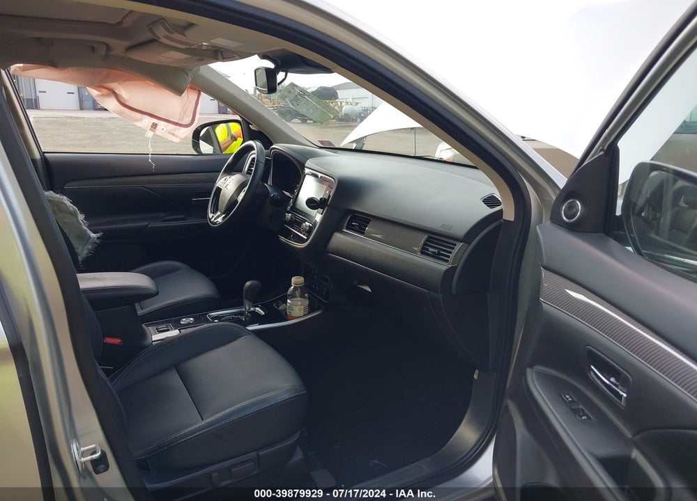 2020 MITSUBISHI OUTLANDER SEL 2.4 S-AWC VIN: JA4AZ3A36LZ027461