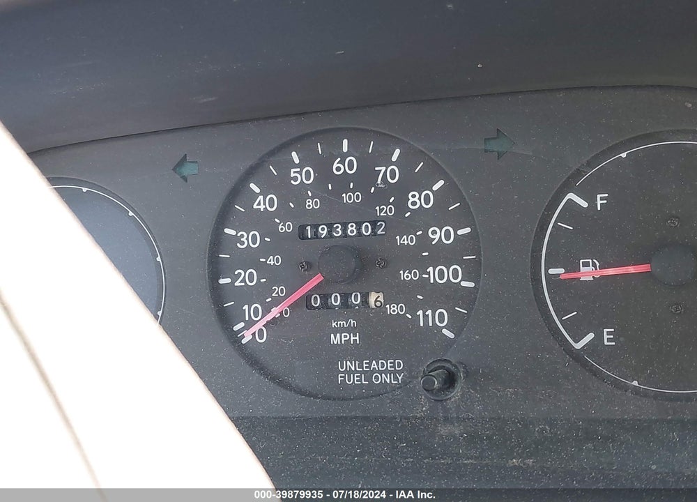 1995 TOYOTA COROLLA VIN: 1NXAE04B1SZ286451