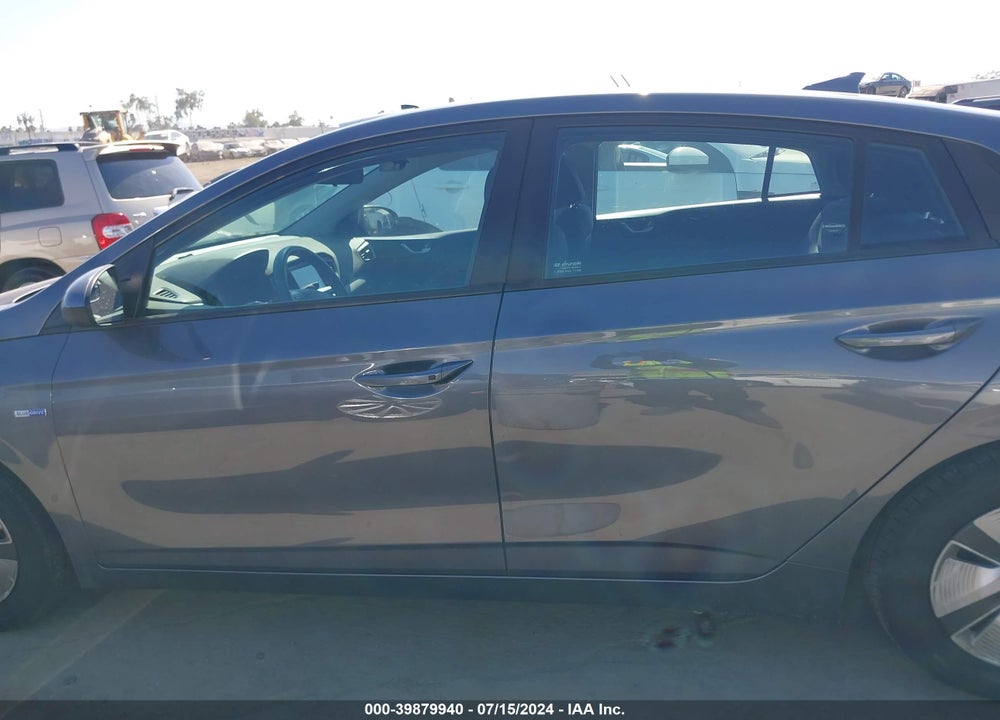 2019 HYUNDAI IONIQ HYBRID BLUE VIN: KMHC65LC0KU180053