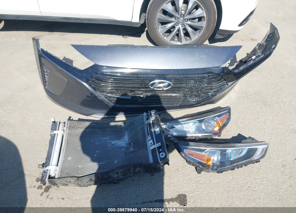 2019 HYUNDAI IONIQ HYBRID BLUE VIN: KMHC65LC0KU180053