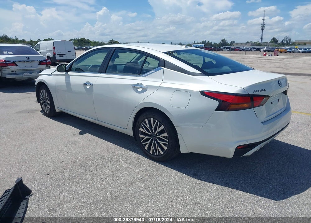 2024 NISSAN ALTIMA SV FWD VIN: 1N4BL4DV5RN345673