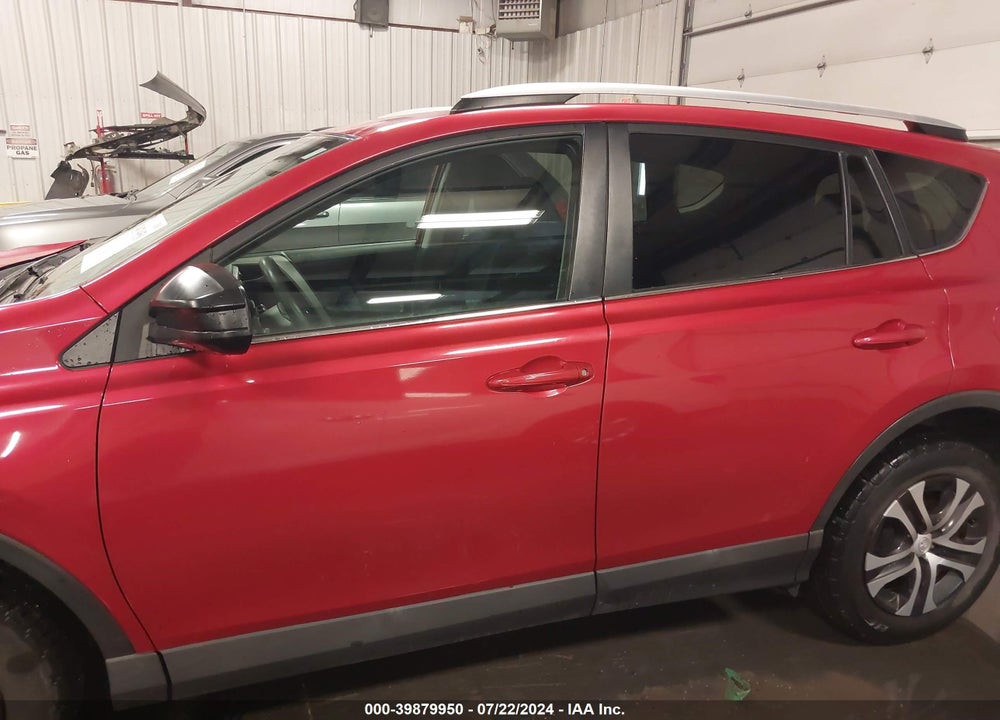 2016 TOYOTA RAV4 LE VIN: 2T3BFREV1GW483164