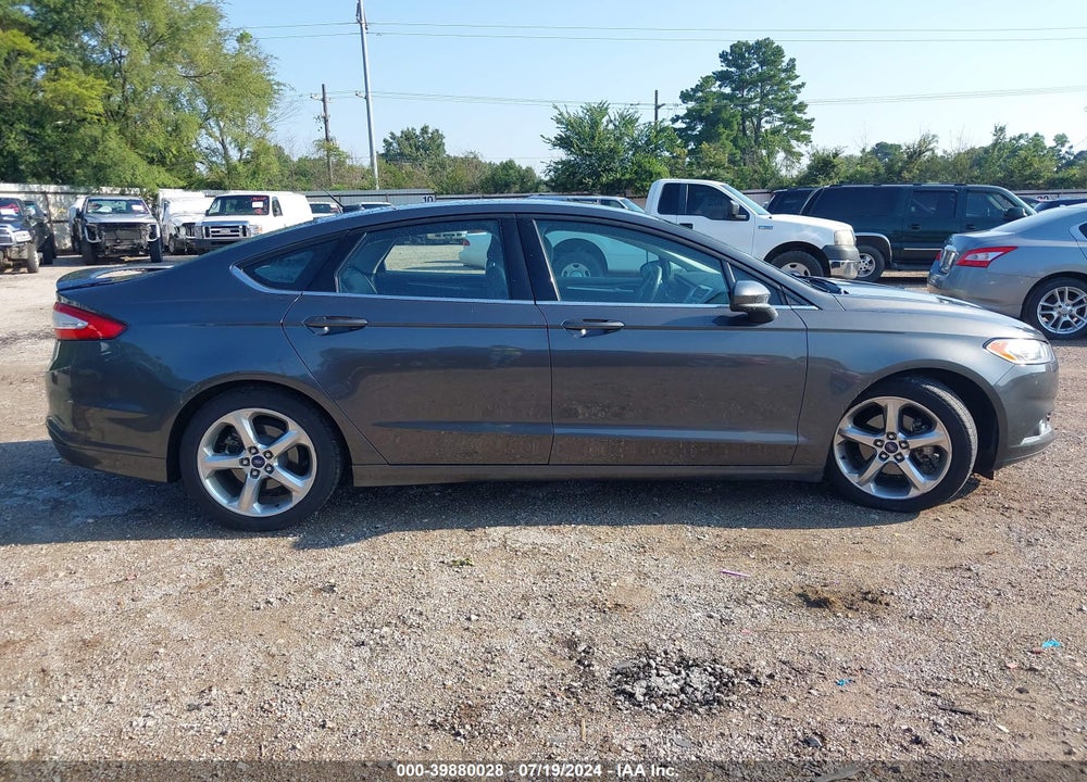 2016 FORD FUSION S VIN: 3FA6P0G76GR327625