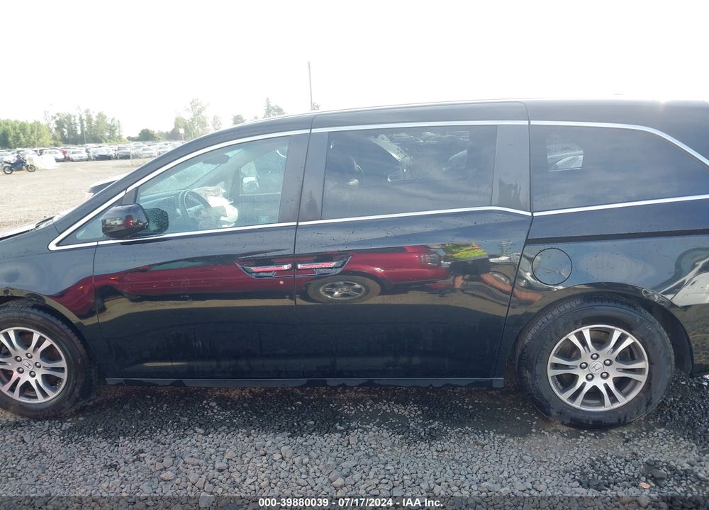2011 HONDA ODYSSEY EX-L VIN: 5FNRL5H60BB022055