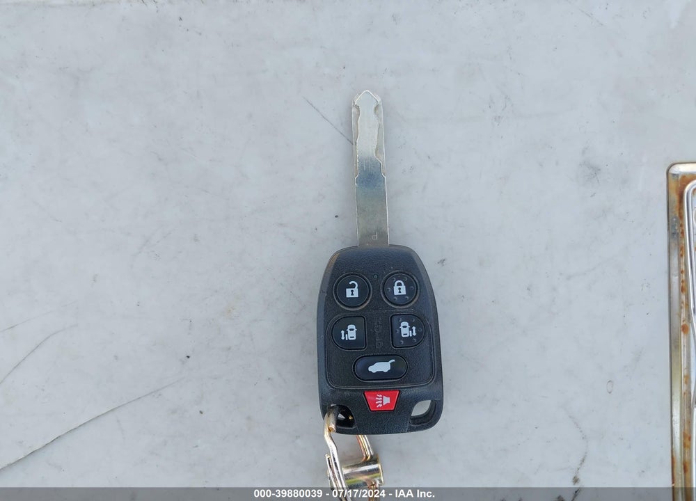 2011 HONDA ODYSSEY EX-L VIN: 5FNRL5H60BB022055