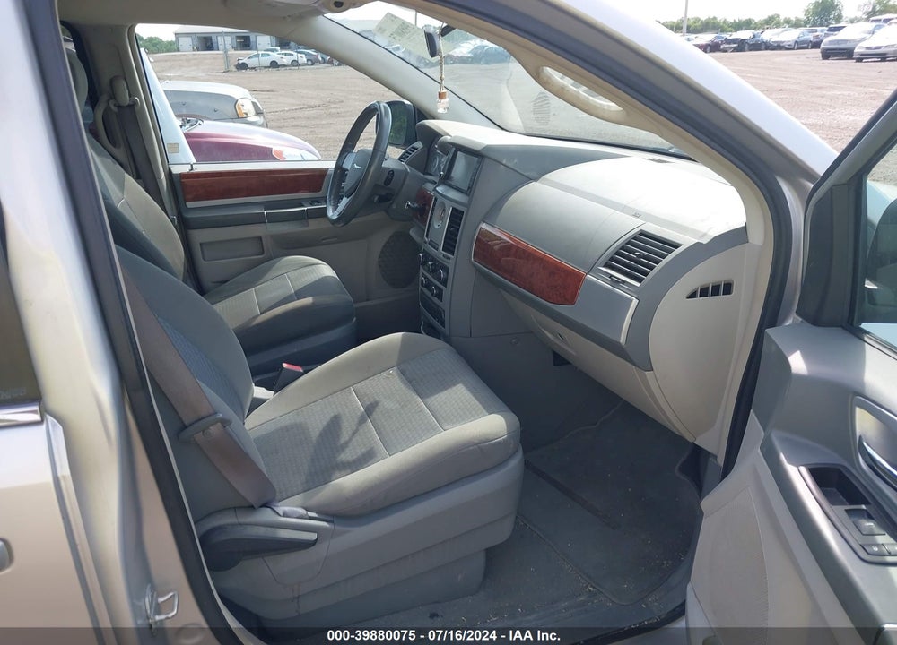 2009 CHRYSLER TOWN & COUNTRY TOURING VIN: 2A8HR54139R558056