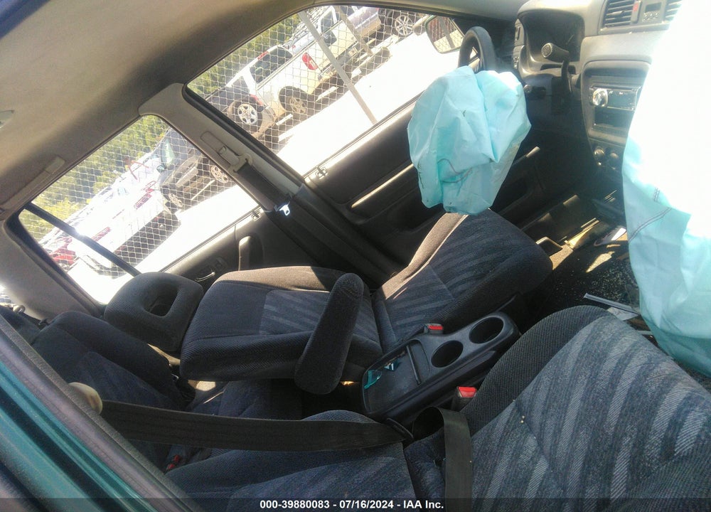 1999 HONDA CR-V EX VIN: JHLRD1862XC028128