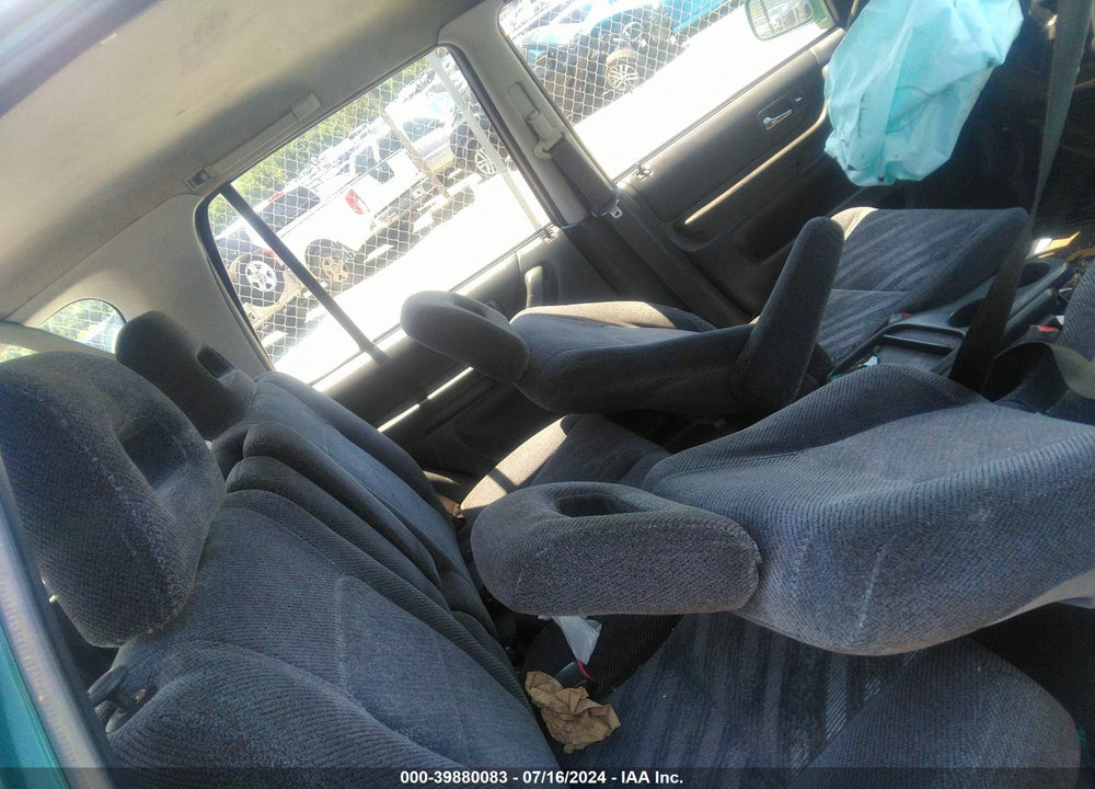 1999 HONDA CR-V EX VIN: JHLRD1862XC028128