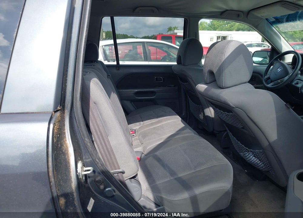 2006 HONDA PILOT EX VIN: 2HKYF18416H551838