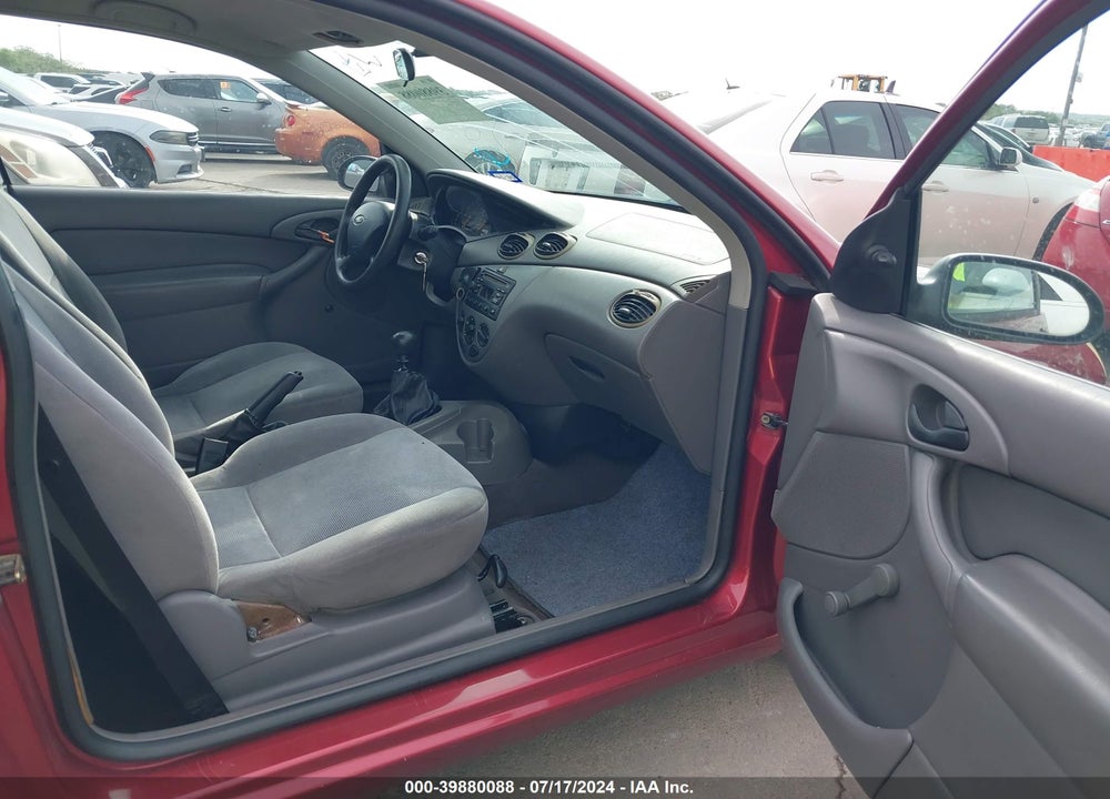 2004 FORD FOCUS ZX3 VIN: 3FAFP31394R124618