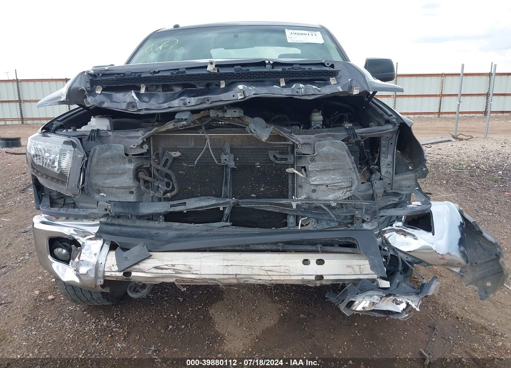 2017 TOYOTA TUNDRA SR5 5.7L V8 VIN: 5TFDW5F14HX624075