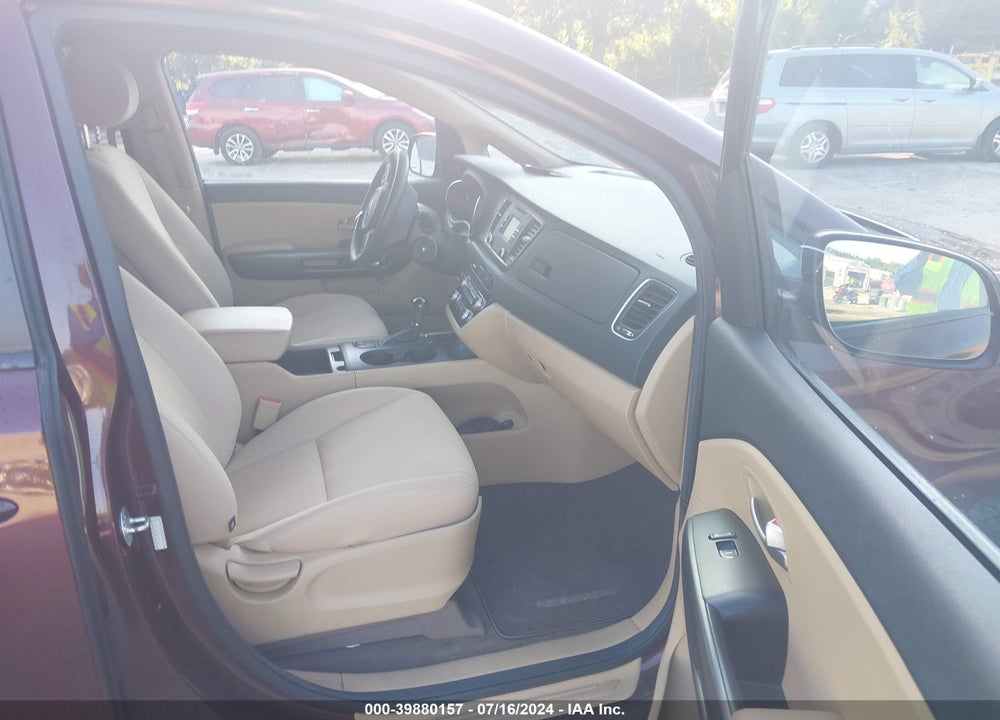 2016 KIA SEDONA LX VIN: KNDMB5C15G6086037