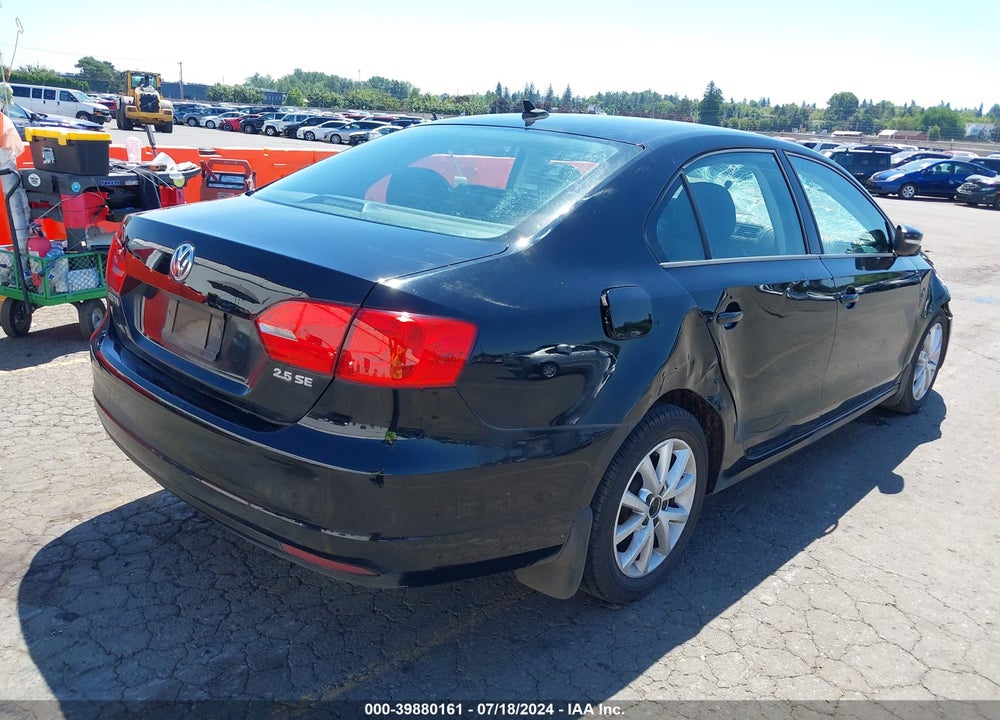 2012 VOLKSWAGEN JETTA 2.5L SE VIN: 3VWDP7AJ7CM371233