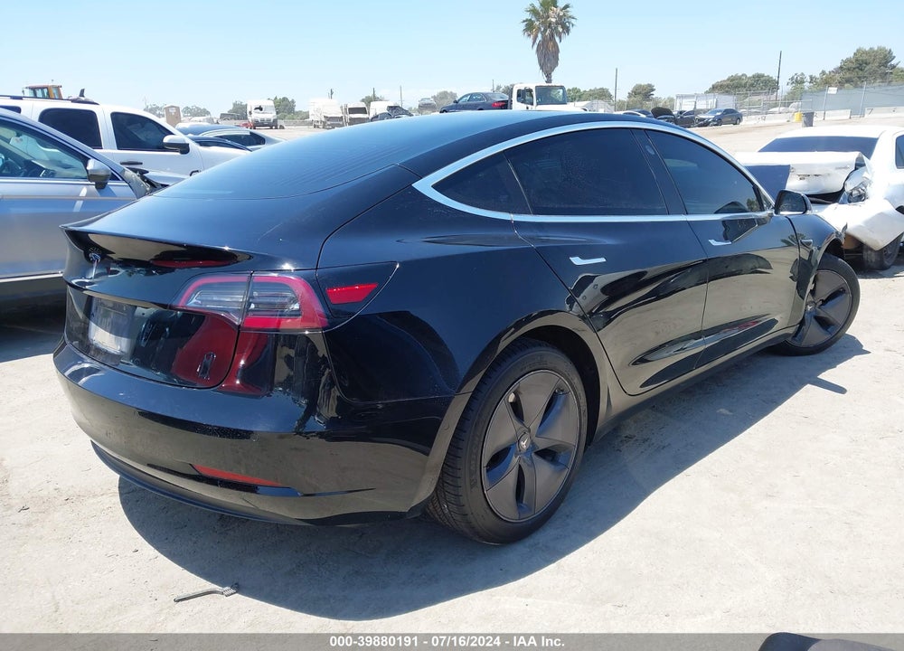 2018 TESLA MODEL 3 LONG RANGE/MID RANGE VIN: 5YJ3E1EA2JF018671