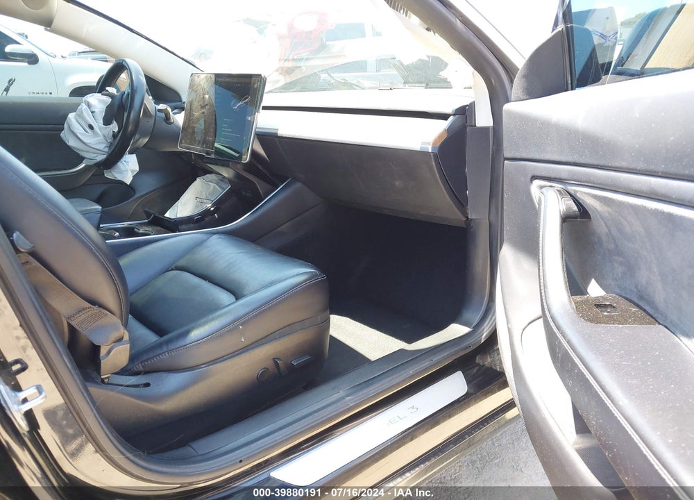 2018 TESLA MODEL 3 LONG RANGE/MID RANGE VIN: 5YJ3E1EA2JF018671