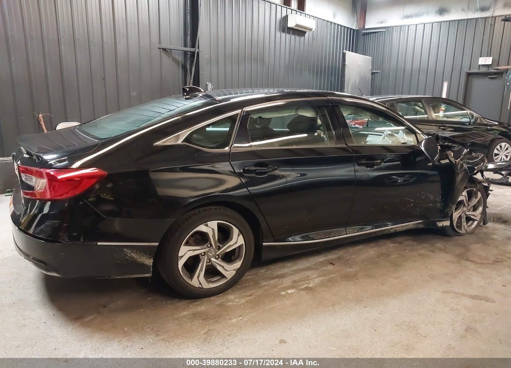 2018 HONDA ACCORD EX-L VIN: 1HGCV1F59JA214442