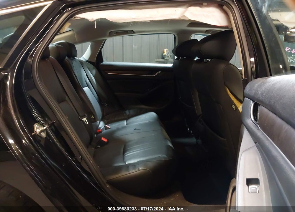 2018 HONDA ACCORD EX-L VIN: 1HGCV1F59JA214442