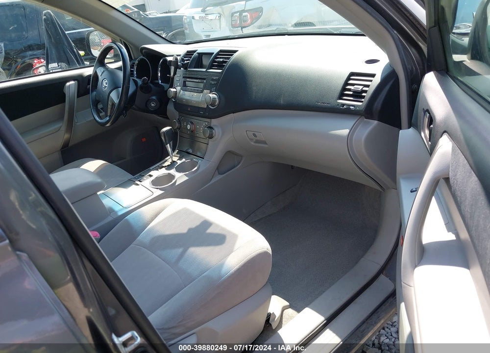 2008 TOYOTA HIGHLANDER SPORT VIN: JTEES43A882092675