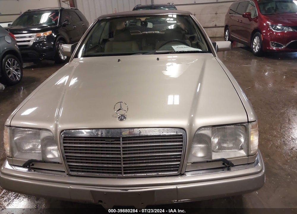 1994 MERCEDES-BENZ E 320 VIN: WDBEA66E2RC098726