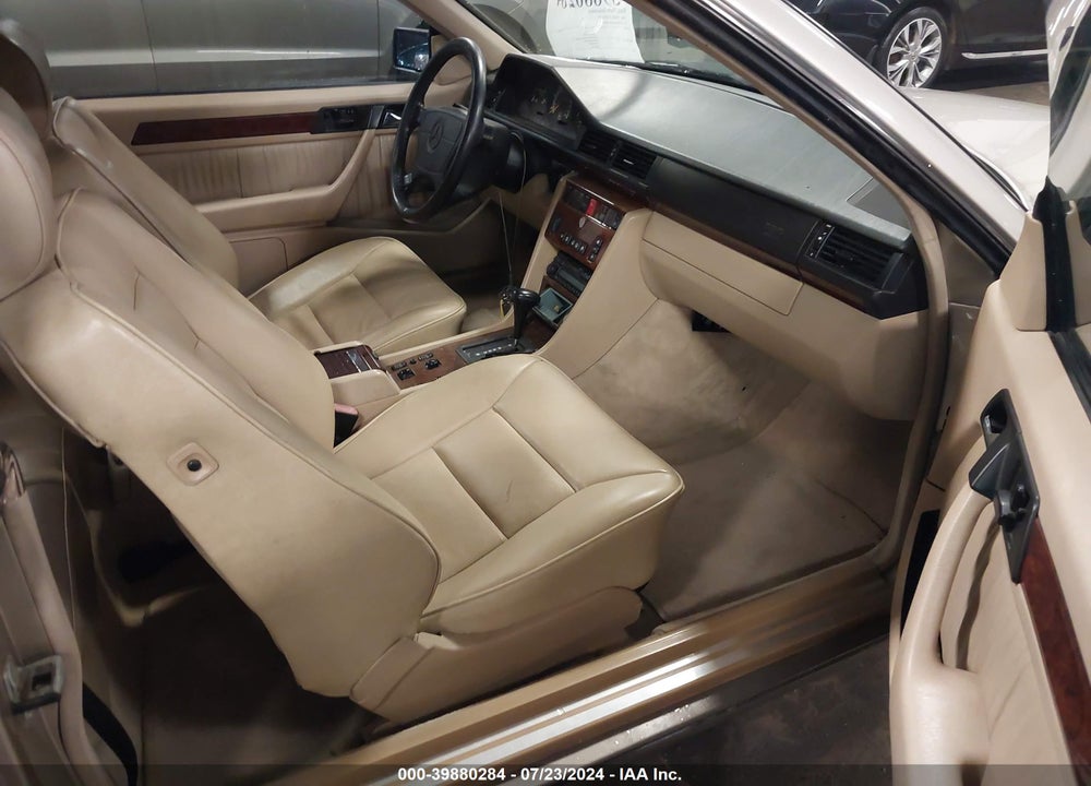 1994 MERCEDES-BENZ E 320 VIN: WDBEA66E2RC098726