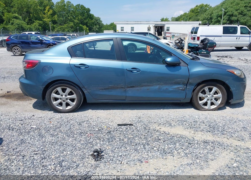 2011 MAZDA 3 I TOURING VIN: JM1BL1VF1B1463605