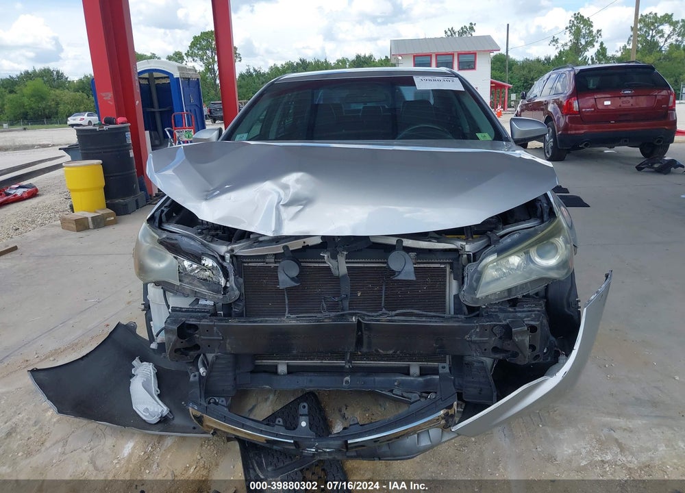 2015 TOYOTA CAMRY SE VIN: 4T1BF1FK5FU082049