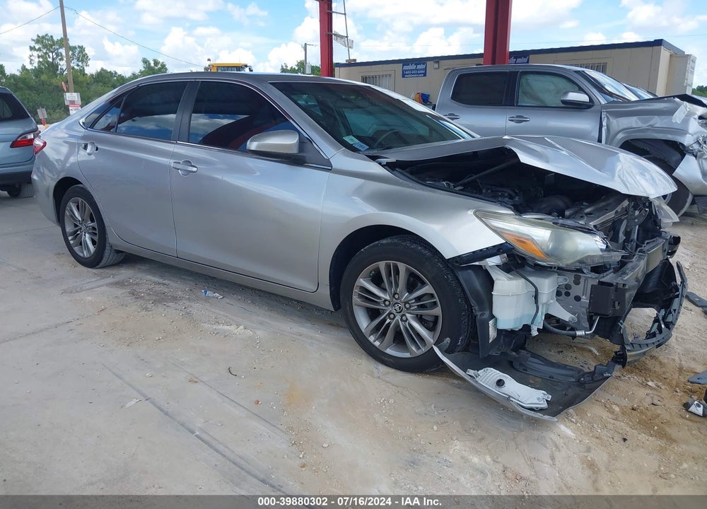 2015 TOYOTA CAMRY SE VIN: 4T1BF1FK5FU082049