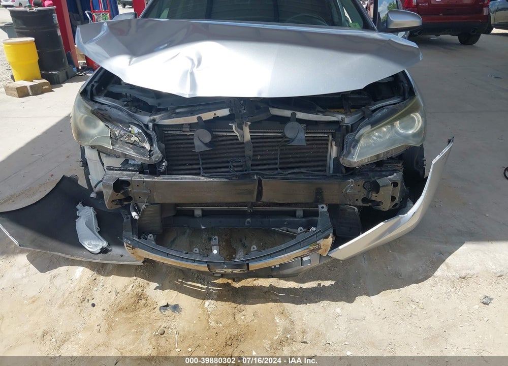 2015 TOYOTA CAMRY SE VIN: 4T1BF1FK5FU082049