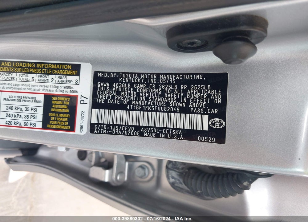 2015 TOYOTA CAMRY SE VIN: 4T1BF1FK5FU082049