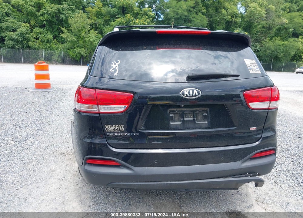 2016 KIA SORENTO 2.4L LX VIN: 5XYPG4A31GG052252