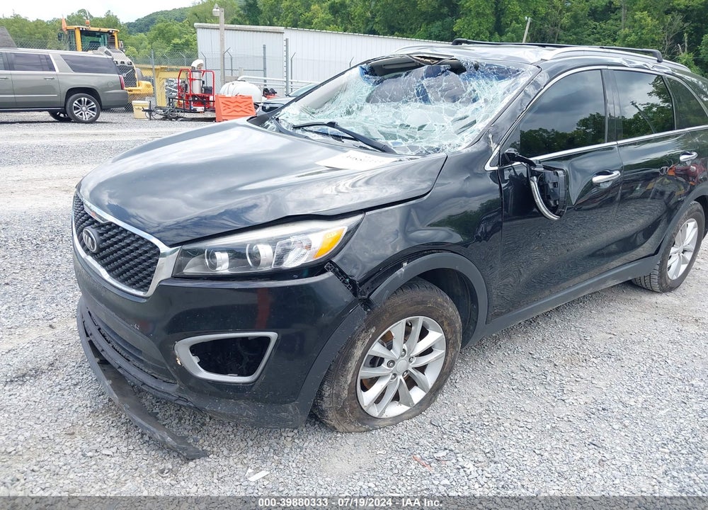 2016 KIA SORENTO 2.4L LX VIN: 5XYPG4A31GG052252