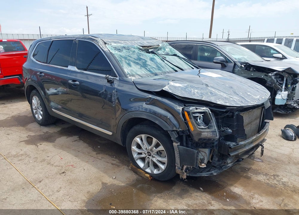 2020 KIA TELLURIDE LX VIN: 5XYP24HC8LG002656