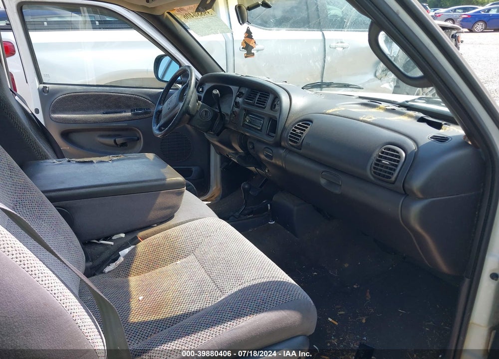 2001 DODGE RAM 1500 ST VIN: 1B7HF13Z31J551973