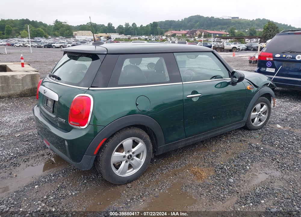 2015 MINI HARDTOP COOPER VIN: WMWXM5C59FT942883