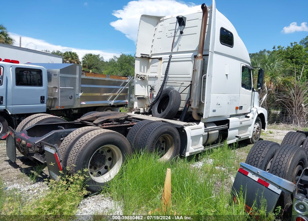 2007 VOLVO VN VNL VIN: 4V4NC9TH47N439237