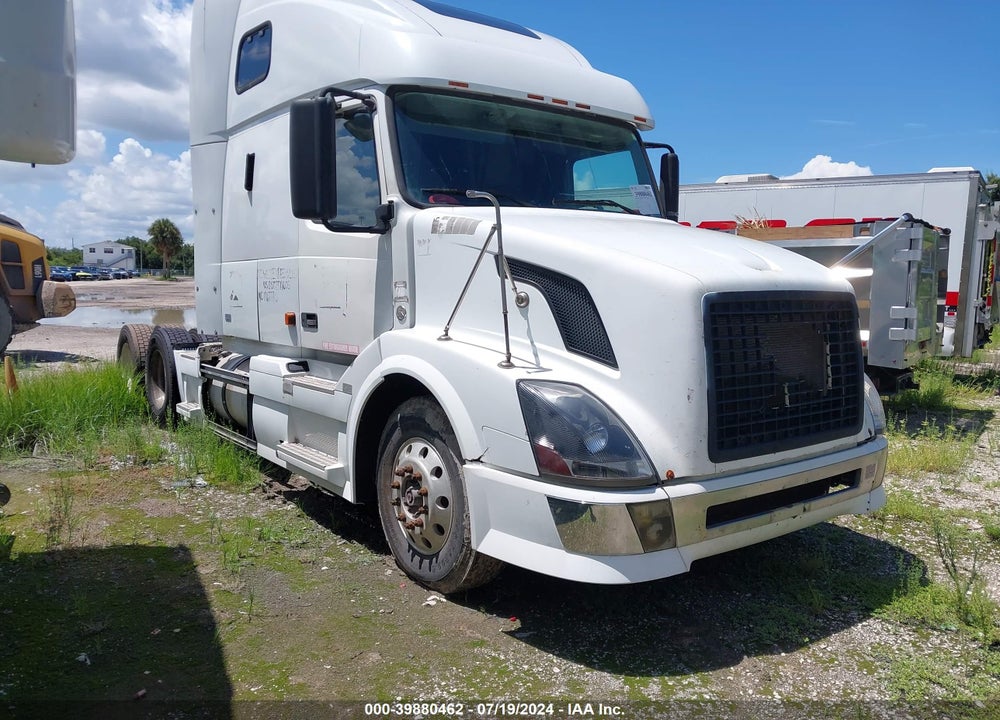2007 VOLVO VN VNL VIN: 4V4NC9TH47N439237