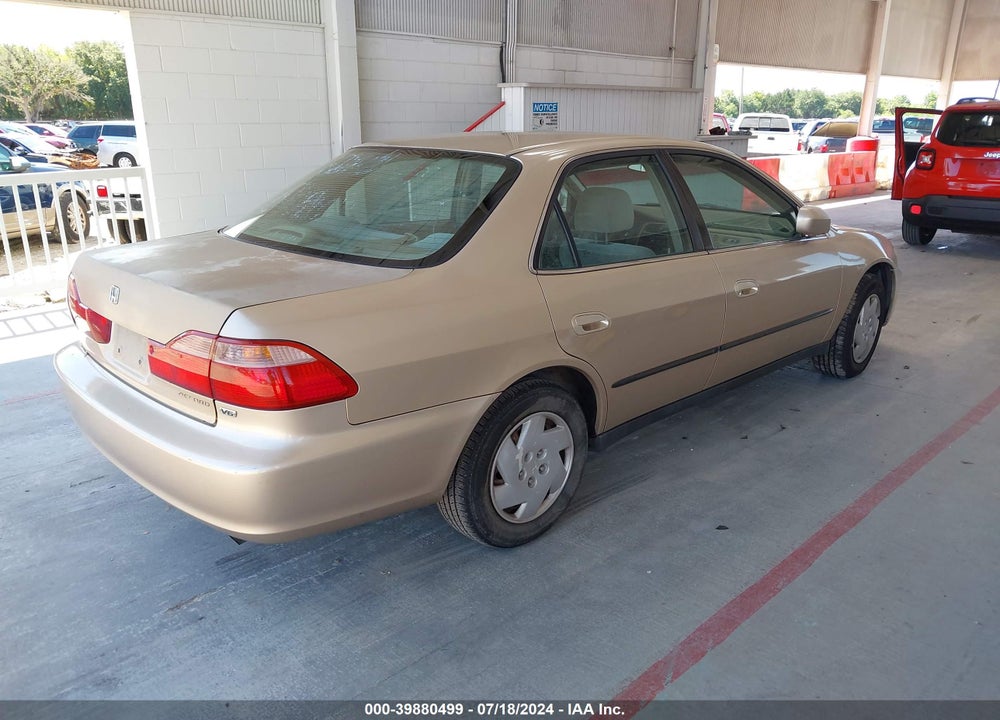 2000 HONDA ACCORD 3.0 LX VIN: 1HGCG1640YA097555