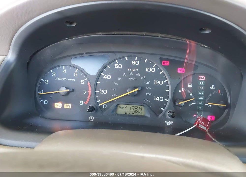2000 HONDA ACCORD 3.0 LX VIN: 1HGCG1640YA097555