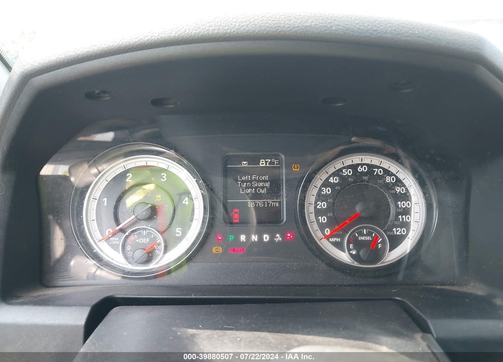 2015 RAM 2500 TRADESMAN VIN: 3C6MR5AL2FG615707