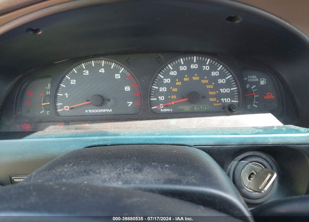 2000 TOYOTA 4RUNNER SR5 V6 VIN: JT3HN86R5Y0267451