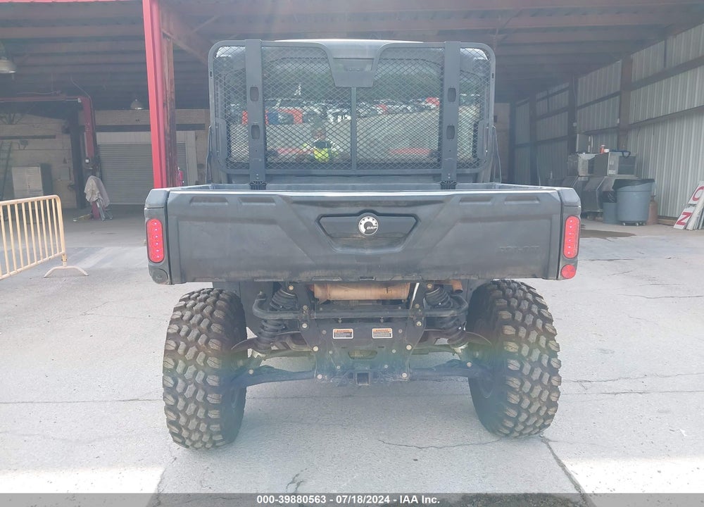 2020 CAN-AM DEFENDER MAX LIMITED CAB HD10 VIN: 3JBUUAX47LK000095