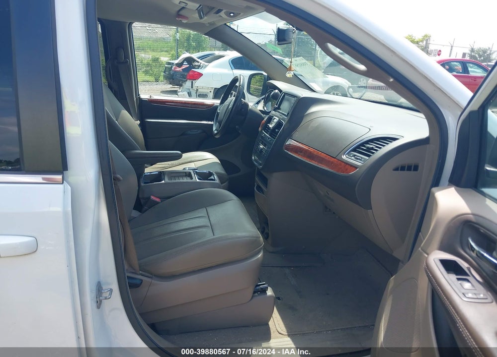 2015 CHRYSLER TOWN & COUNTRY TOURING VIN: 2C4RC1BG9FR694880