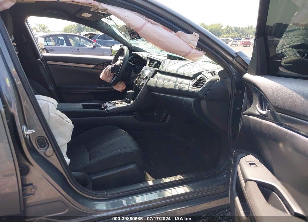2019 HONDA CIVIC LX VIN: SHHFK7H38KU202745
