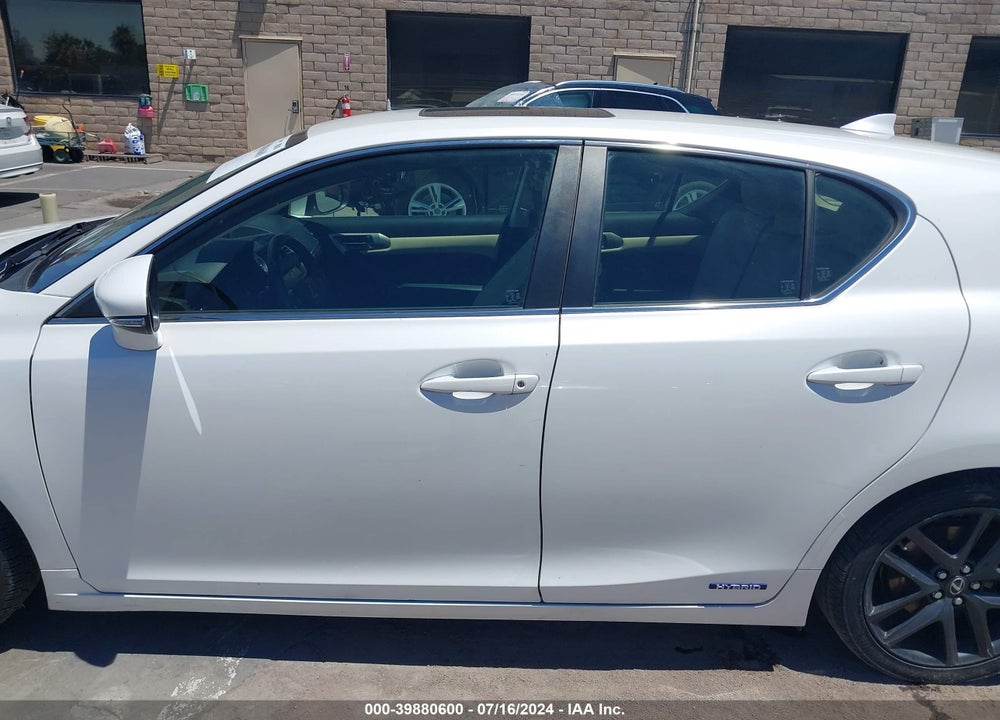 2014 LEXUS CT 200H VIN: JTHKD5BH7E2194078